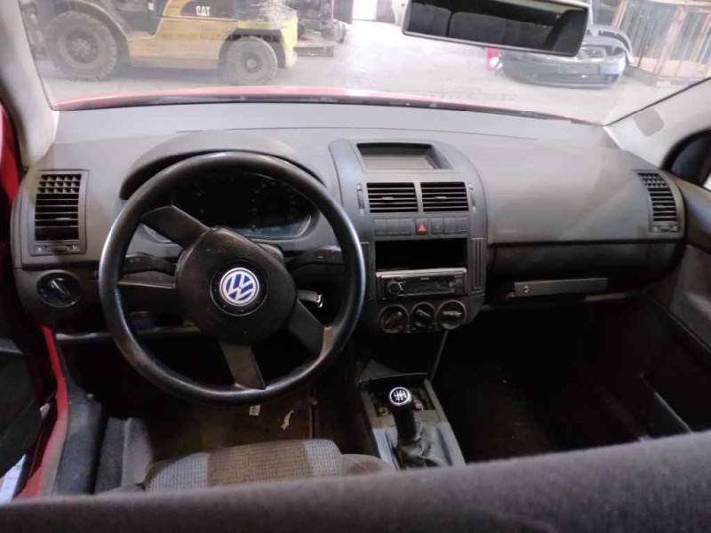 volkswagen polo (9n1) del año 2002