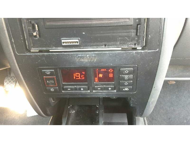 audi a3 (8l) del año 2000