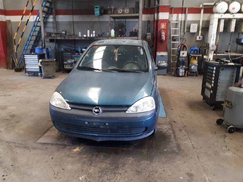 opel corsa c del año 2002