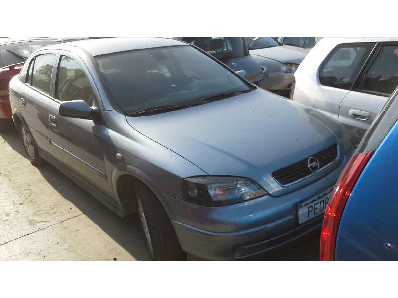 opel astra g berlina del año 2003