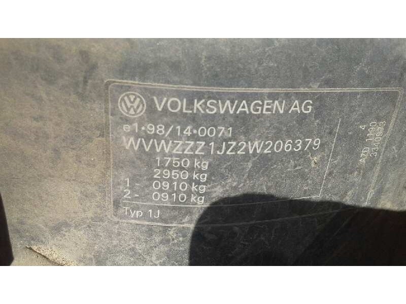 volkswagen golf iv berlina (1j1) del año 2001