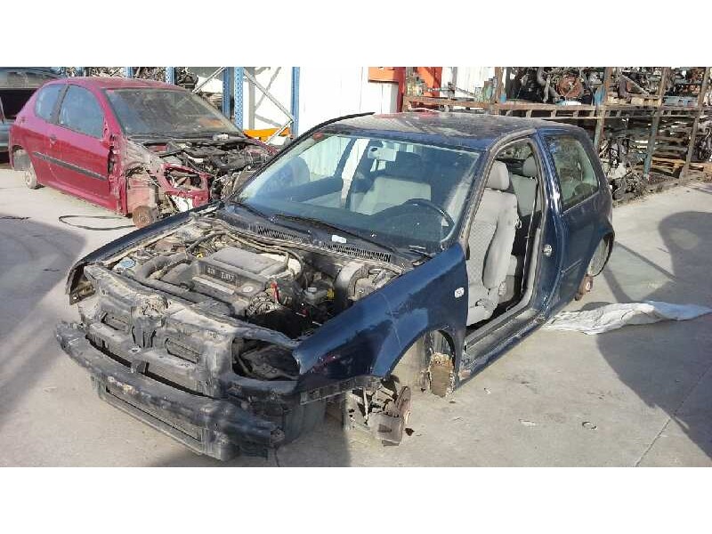 volkswagen golf iv berlina (1j1) del año 2000