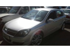 opel astra h berlina del año 2005