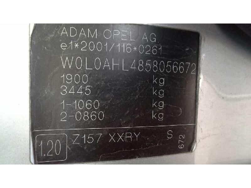 opel astra h berlina del año 2005