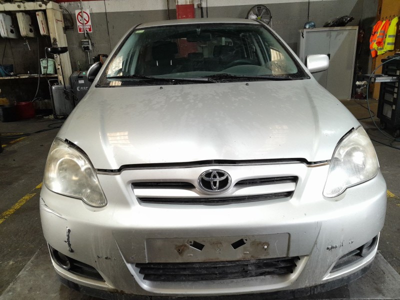 toyota corolla (e12) del año 2006