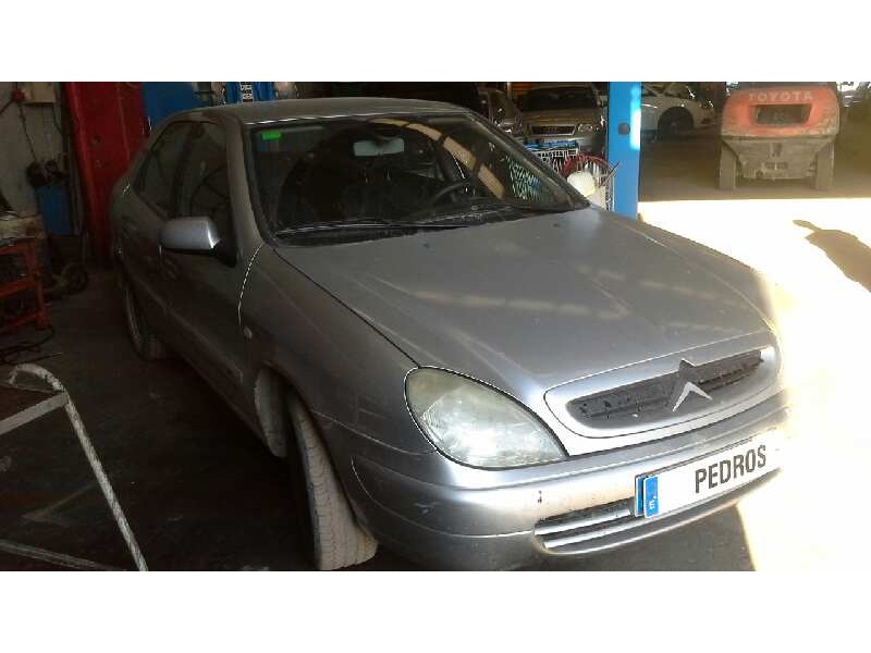 citroën xsara berlina del año 2001