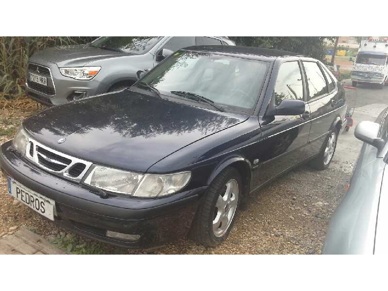 saab 9-3 berlina del año 2000