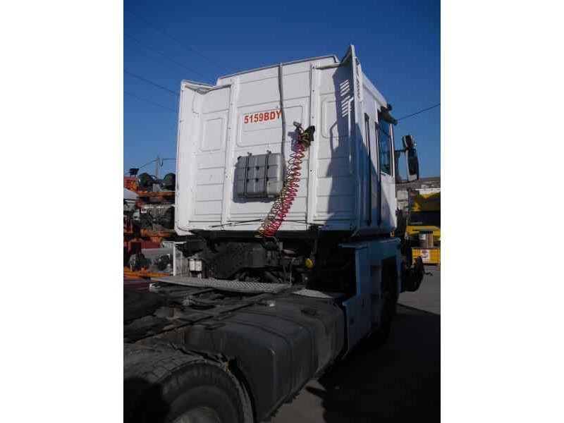 renault magnum del año 2001