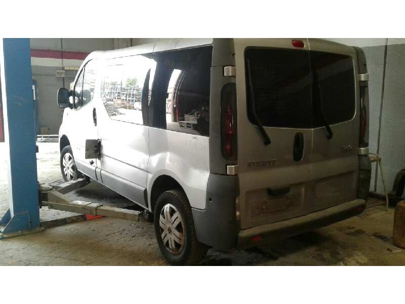 renault trafic combi (ab 4.01) del año 2005