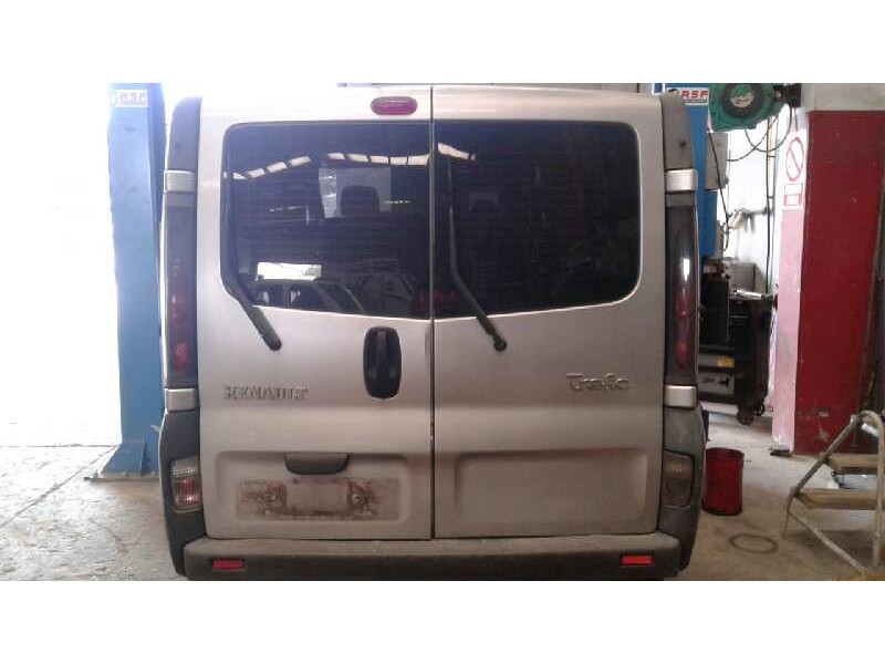 renault trafic combi (ab 4.01) del año 2005