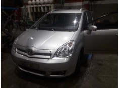 toyota corolla verso (r1) del año 2006