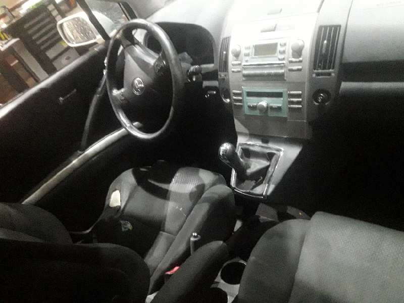 toyota corolla verso (r1) del año 2006