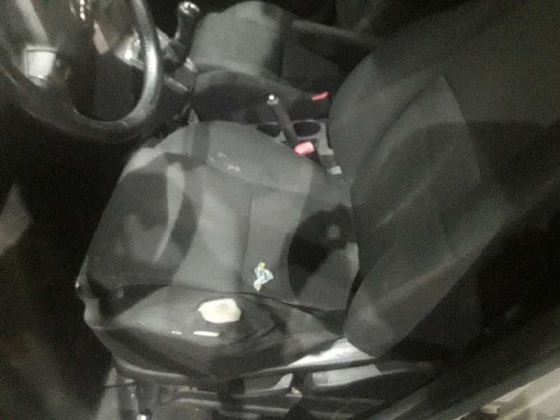 toyota corolla verso (r1) del año 2006