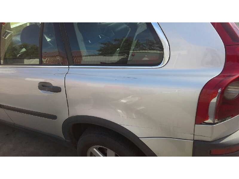 volvo xc90 del año 2003