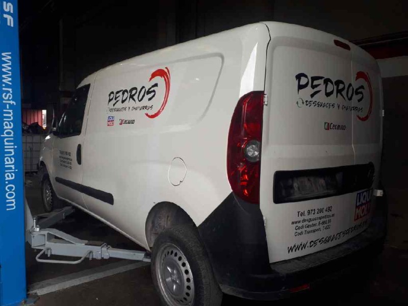 opel combo d del año 2015