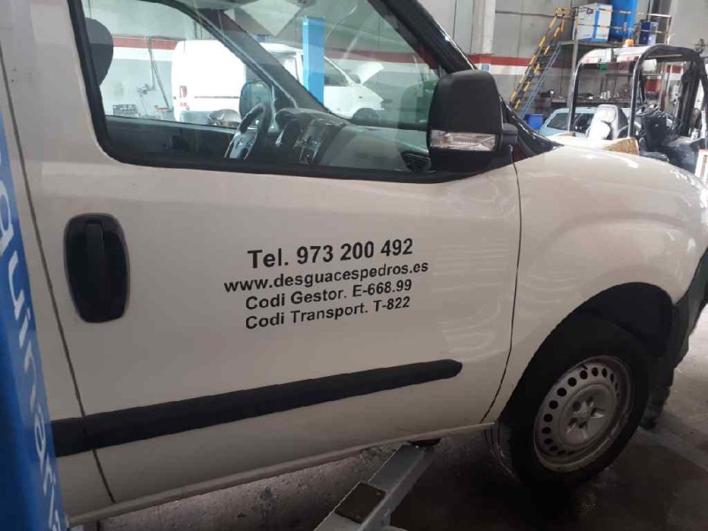 opel combo d del año 2015