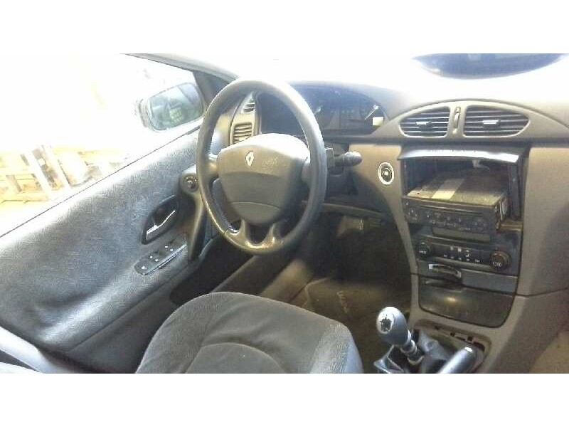 renault laguna ii (bg0) del año 2002