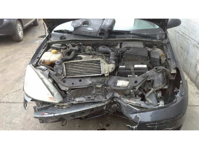 ford focus berlina (cak) del año 2003