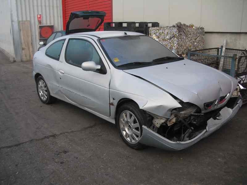 renault megane i coupe fase 2 (da..) del año 2001