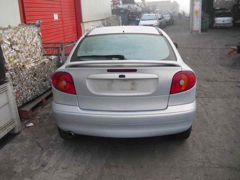 renault megane i coupe fase 2 (da..) del año 2001