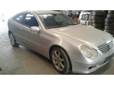 mercedes-benz clase c (w203) sportcoupe del año 2001 2