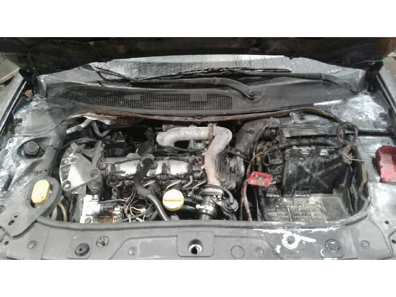 renault megane ii classic berlina del año 2005