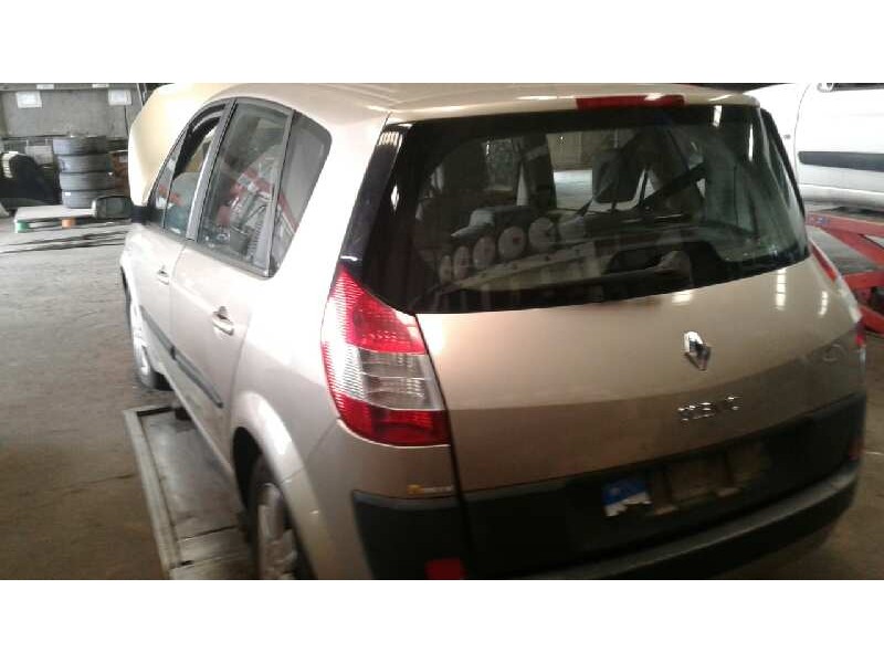 renault scenic ii del año 2006