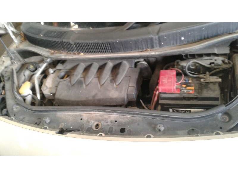 renault scenic ii del año 2006