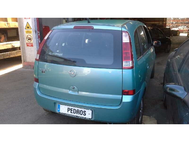 opel meriva del año 2004