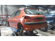 peugeot 206 berlina del año 2001 2