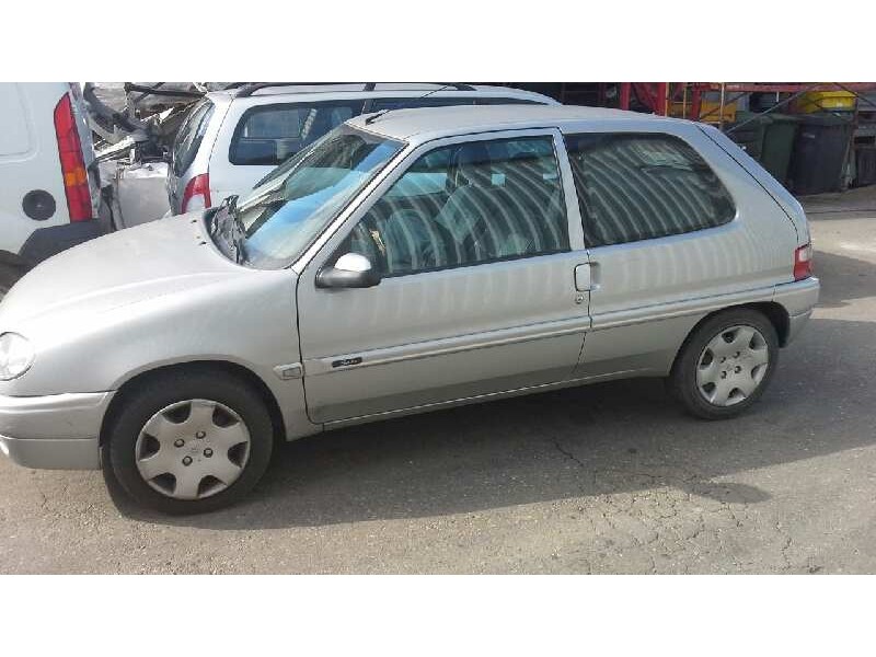 citroën saxo del año 2001