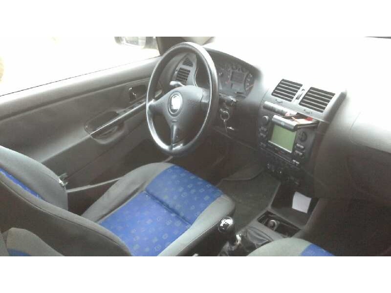 seat ibiza (6k1) del año 2001