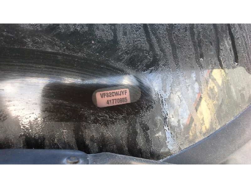 peugeot 206 berlina del año 2001