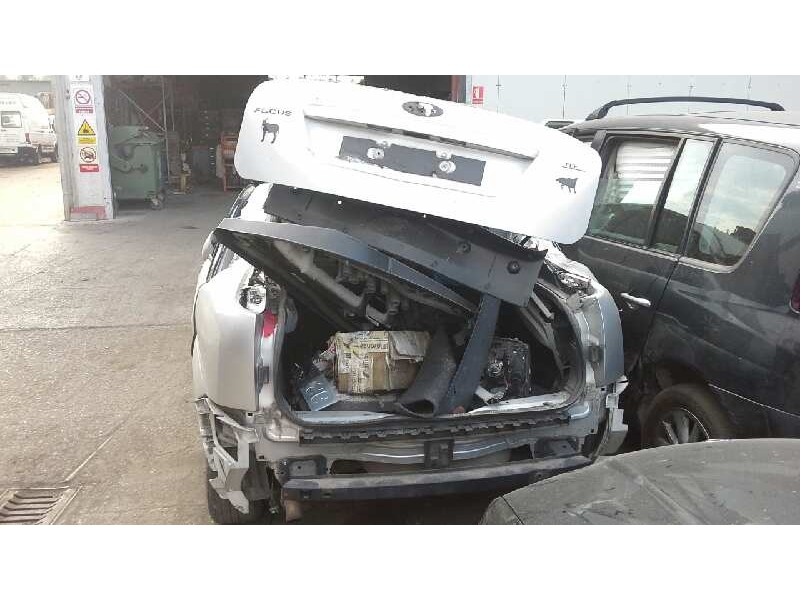 ford focus berlina (cap) del año 2007