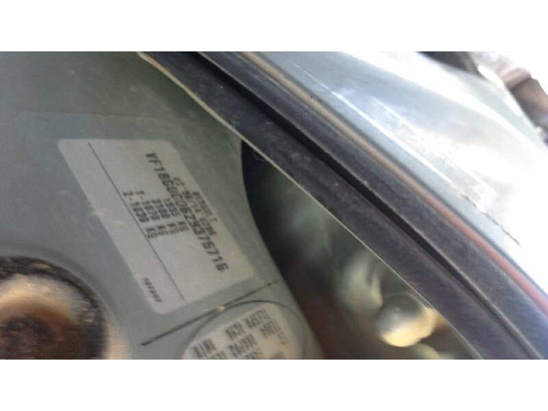 renault laguna ii (bg0) del año 2003