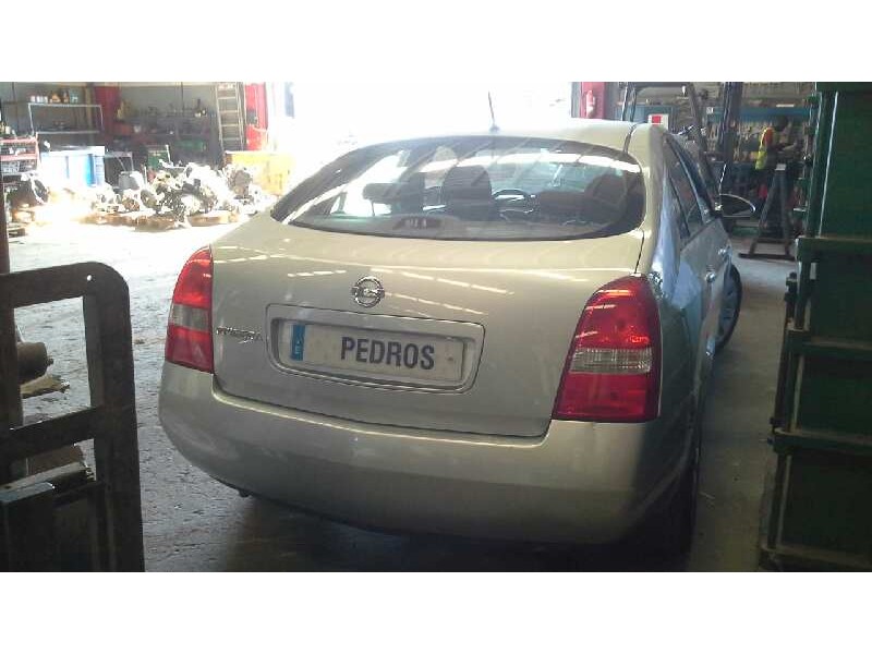 nissan primera berlina (p12) del año 2002