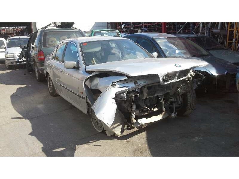 bmw serie 5 berlina (e39) del año 2000