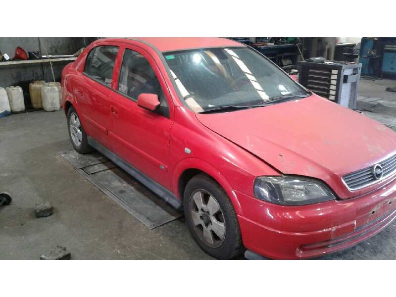 opel astra g berlina del año 2003