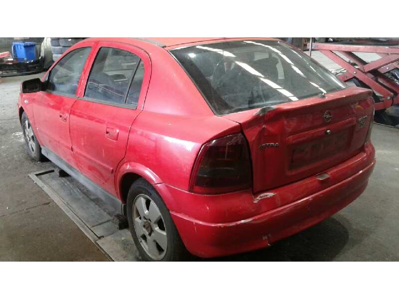 opel astra g berlina del año 2003