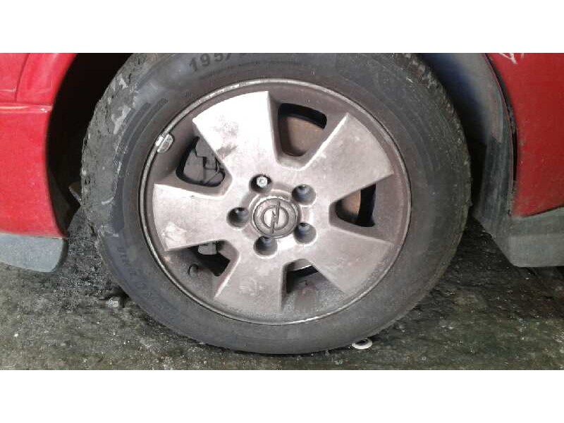 opel astra g berlina del año 2003