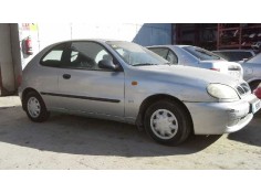 daewoo lanos del año 2001