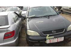 opel astra g berlina del año 2001 2