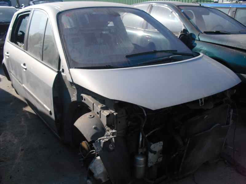 renault scenic ii del año 2003