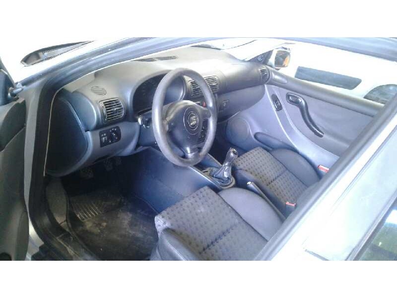 seat leon (1m1) del año 2003