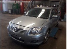 toyota avensis berlina (t25) del año 2008