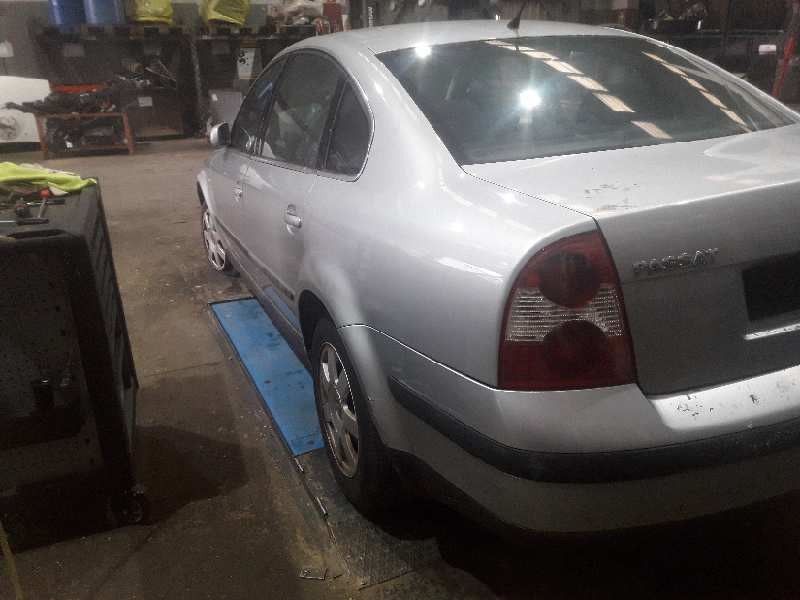 volkswagen passat berlina (3b3) del año 2001