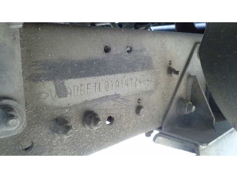 nissan cabstar del año 2001