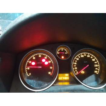 OPEL ASTRA H TwinTop (A04) de desguace
