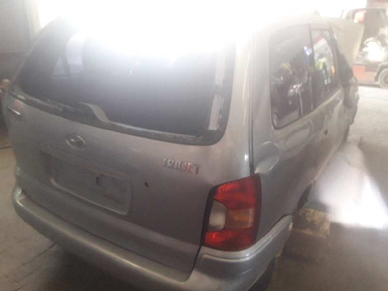 hyundai trajet (fo) del año 2004