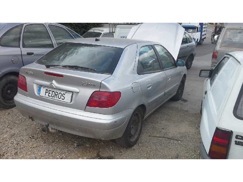 citroën xsara berlina del año 2001